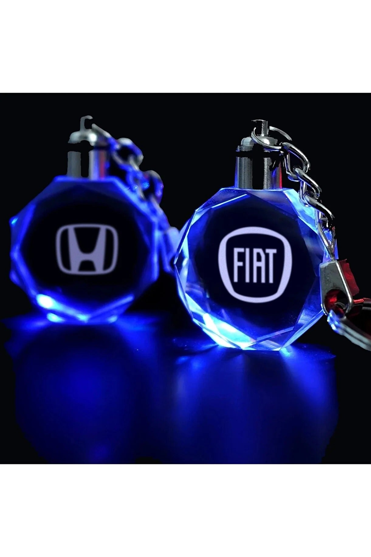 Araç Logolu Işıklı Anahtarlık