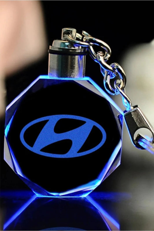 Araç Logolu Işıklı Anahtarlık